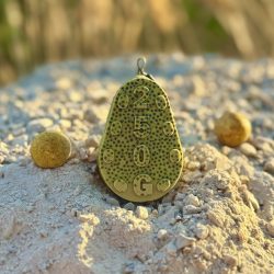 250 grammos Red Sinker Grippa horgász súly sárga színben. Red Sinker Grippa horgász súly 250g sárga színben